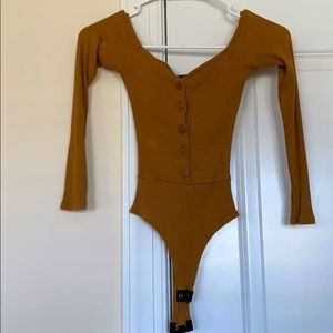 Fashion nova off the shoulder body suit